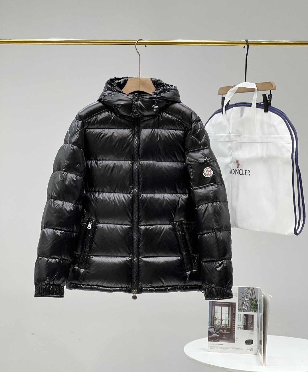 【公式認定ストア】MONCLERモンクレール 定番ダウンコート 限定発売中！多くの著名人やセレブに愛用されています! 爆買い！即完売必至MAYA 創立70周年