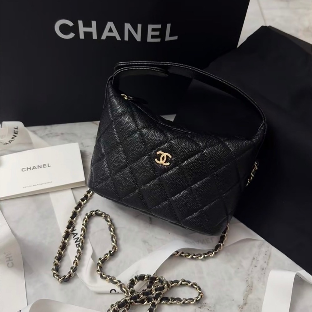 CHANEL 【シックなブラック♡】2way ホーボーバッグ