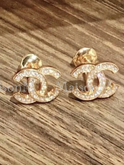 在庫有【CHANEL】ストラス　CCマーク　ピアス