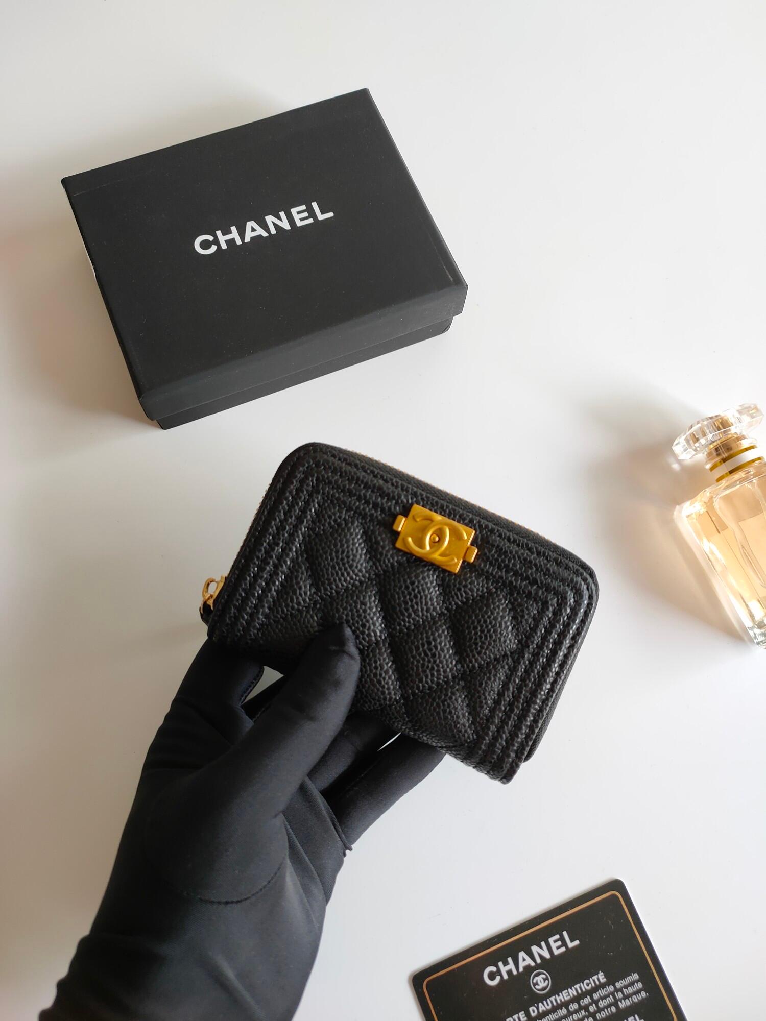 CHANEL☆BOY CHANEL ジップ ウォレット