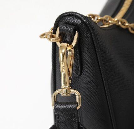 ★関税込★PRADA★Re-Edition 2005 サフィアーノレザー バッグ★