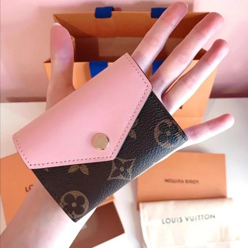【国内発送】LOUIS VUITTON ポルトフォイユ ゾエ     M62932