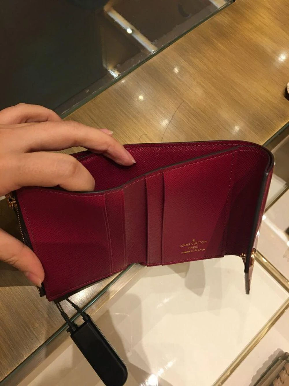 【国内発送】LOUIS VUITTON ポルトフォイユ ゾエ     M62932