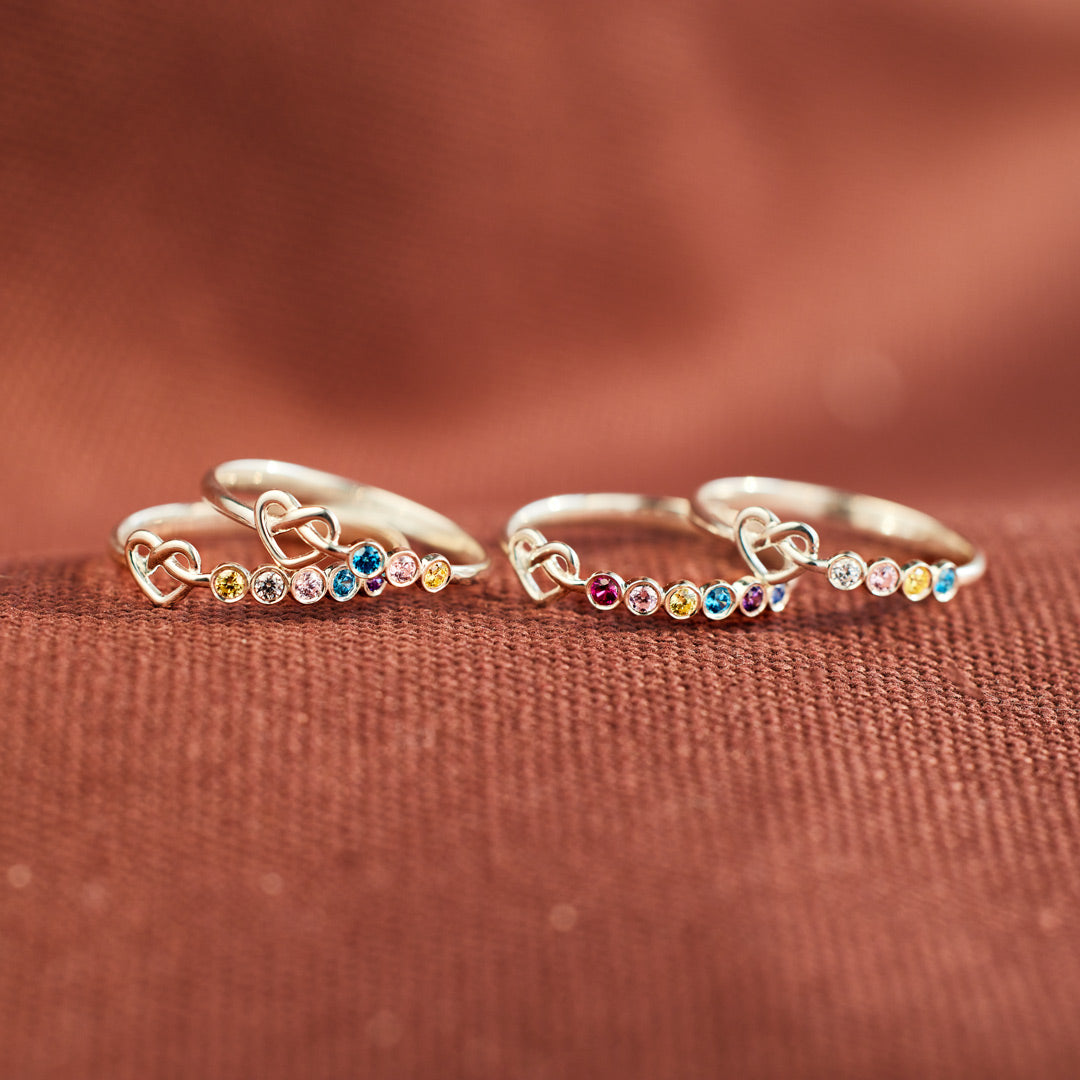 お母さんの子どもたち 1〜6個の誕生石 結び心 リングバンド