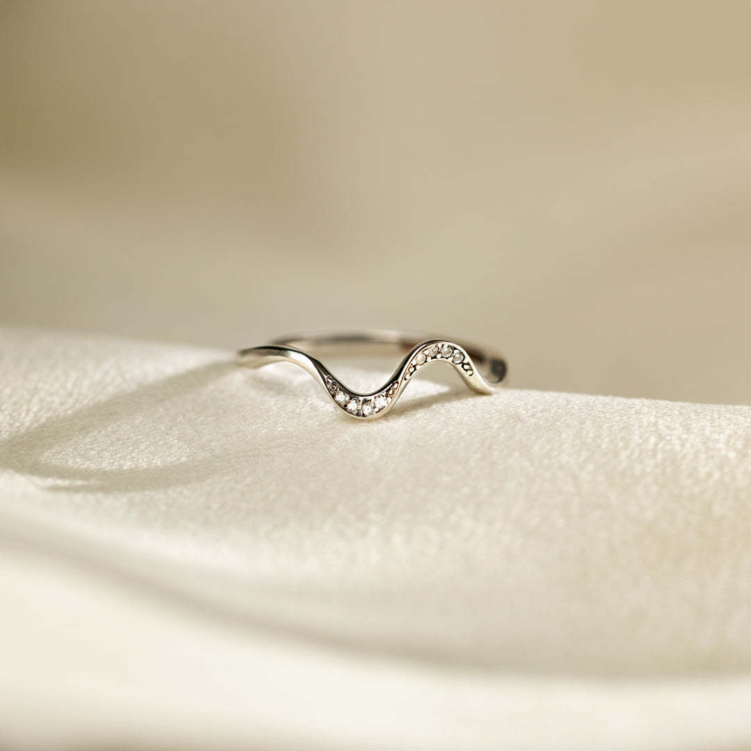 クールなベスティーズのマッチングミニマリスト波形リング