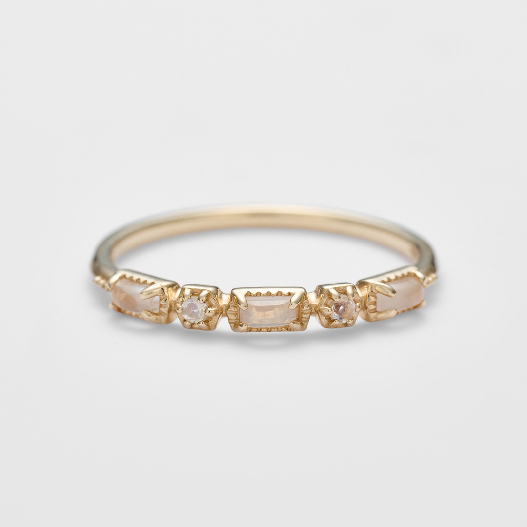 私たち、一緒にいるとクォーツリング