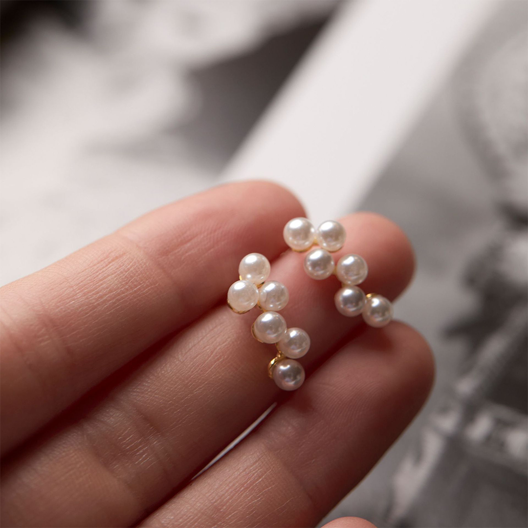 姉妹の小さな真珠の約束卒業式ピアス