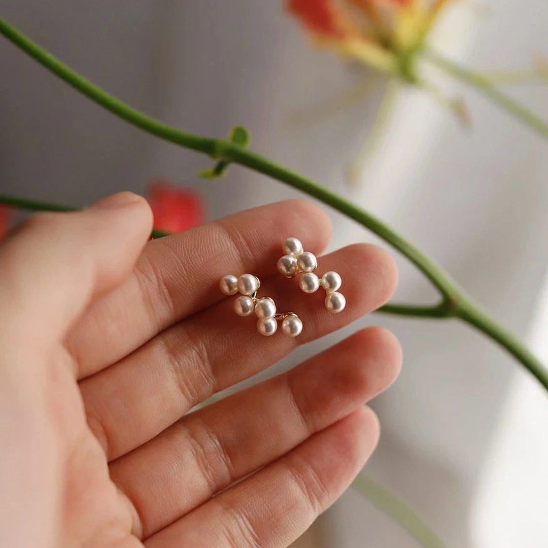 姉妹の小さな真珠の約束卒業式ピアス