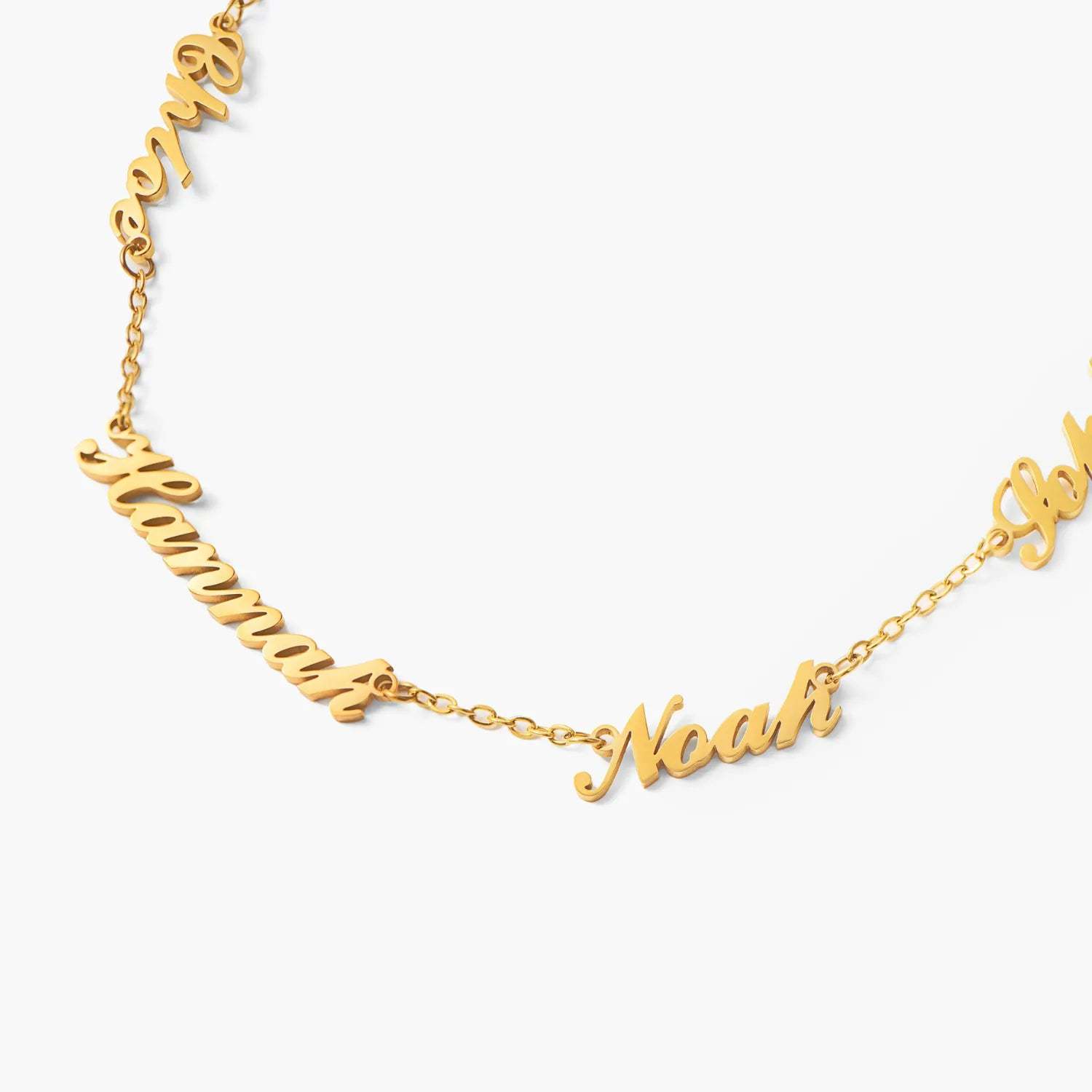 複数の名前をカスタマイズできるネックレス