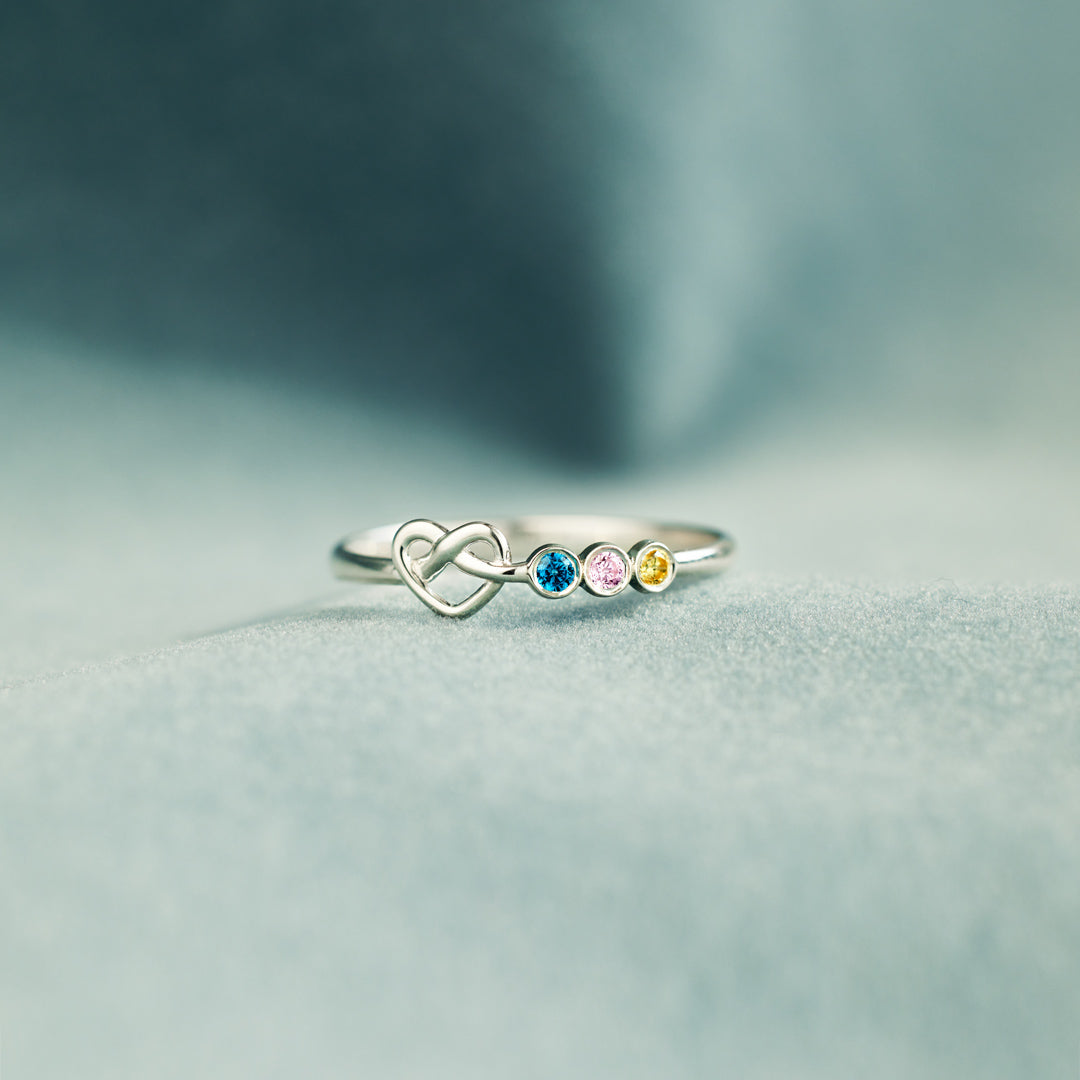 お母さんの子どもたち 1〜6個の誕生石 結び心 リングバンド