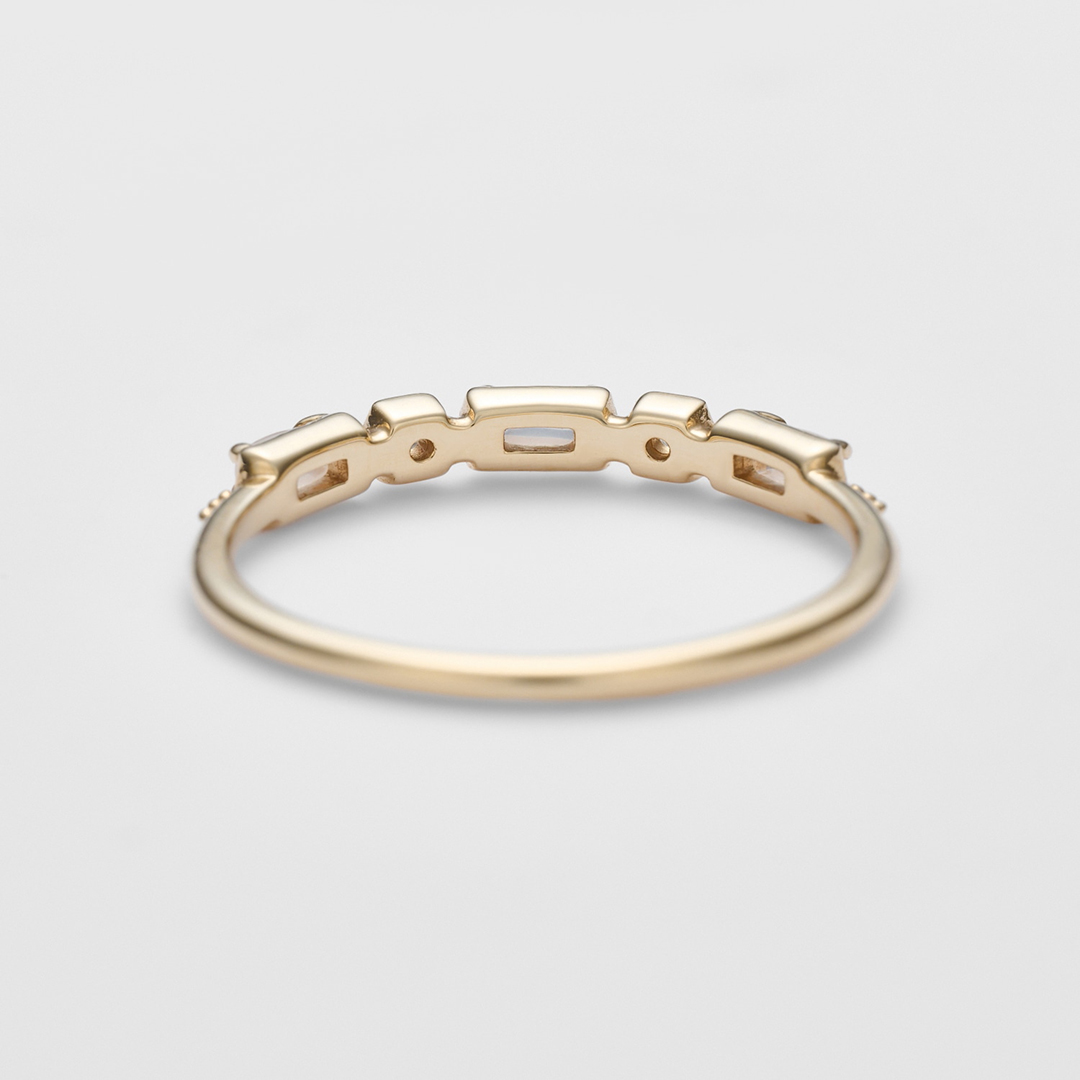 私たち、一緒にいるとクォーツリング