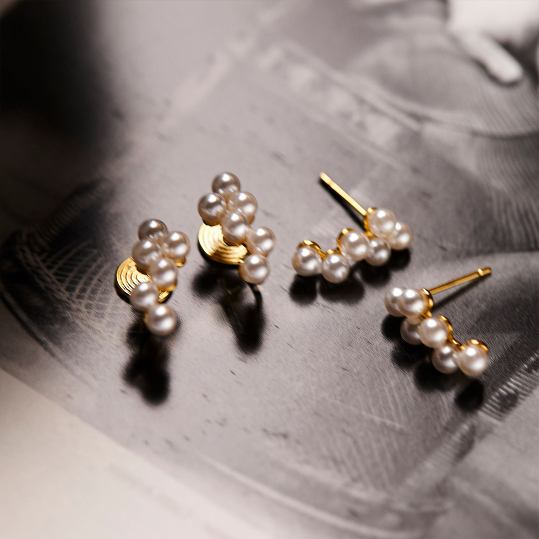 姉妹の小さな真珠の約束卒業式ピアス