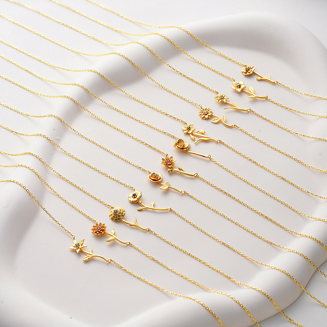 あなたのはじまりを花で綴るネックレス