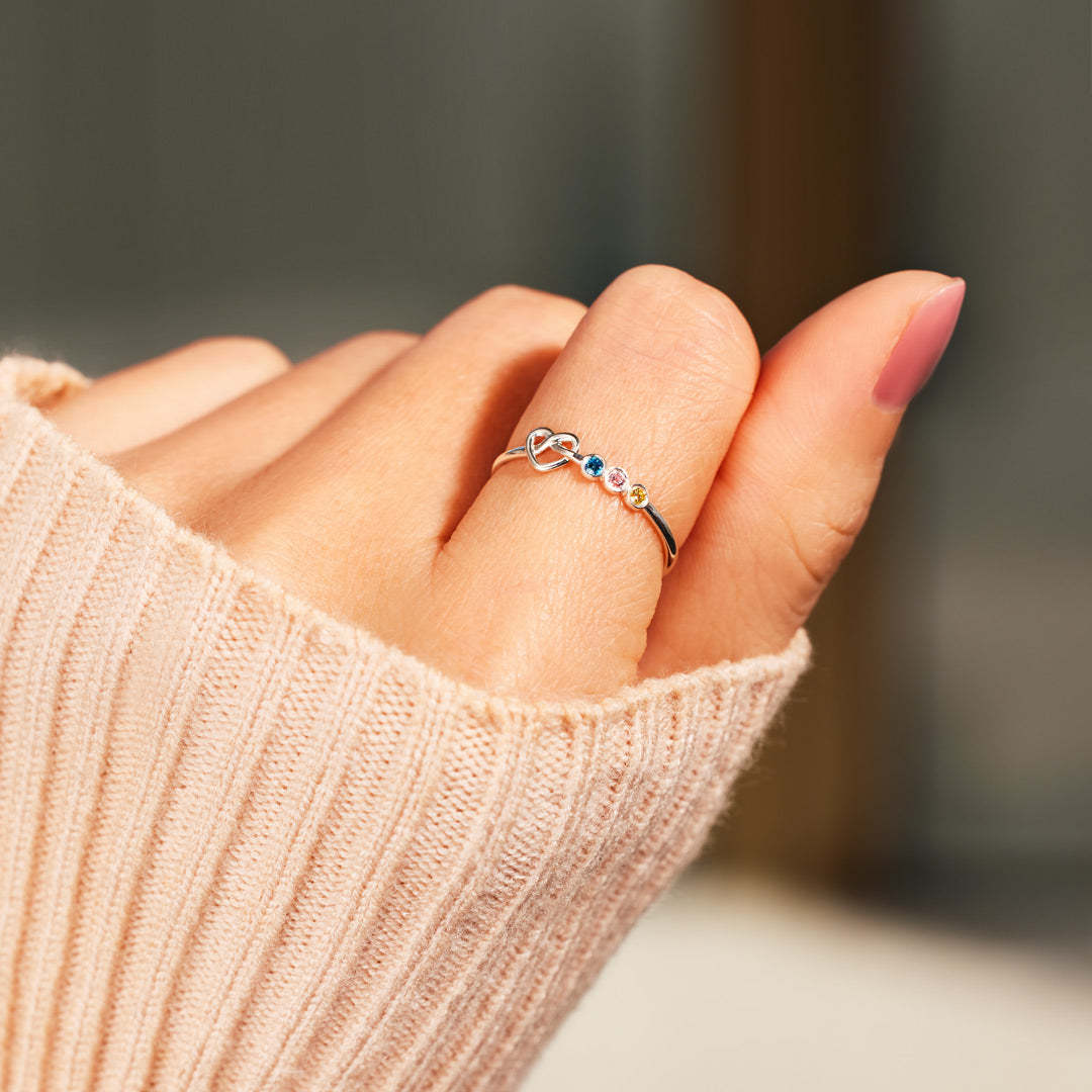 お母さんの子どもたち 1〜6個の誕生石 結び心 リングバンド