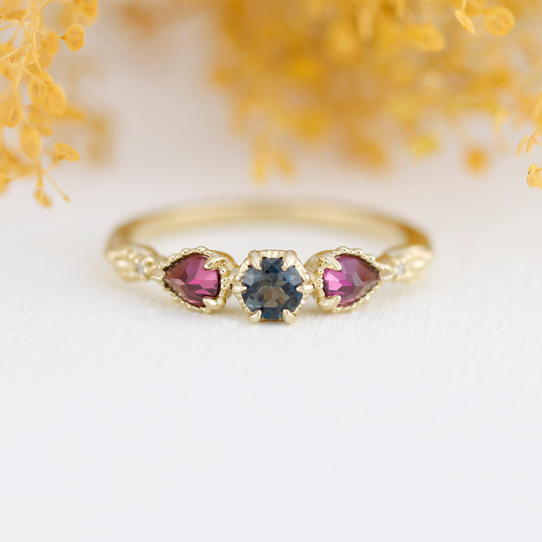 Mother's Day Gift Personalized 1-5 Birthstone Vintage Ring