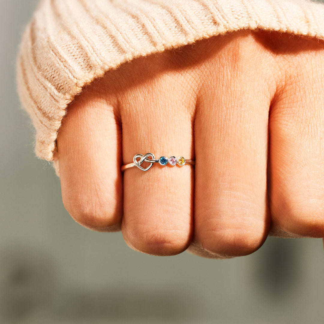 お母さんの子どもたち 1〜6個の誕生石 結び心 リングバンド