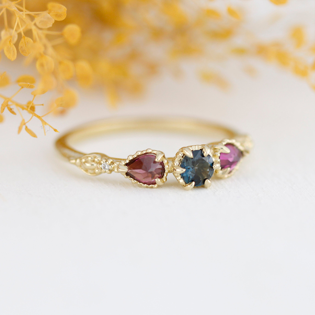 Mother's Day Gift Personalized 1-5 Birthstone Vintage Ring