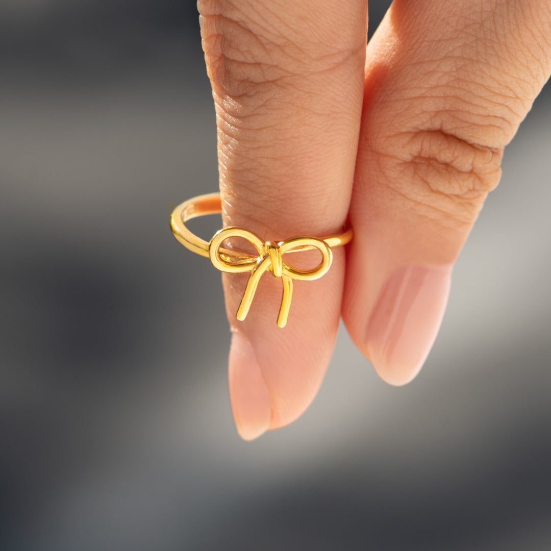 The Golden Thread Bow Ring
