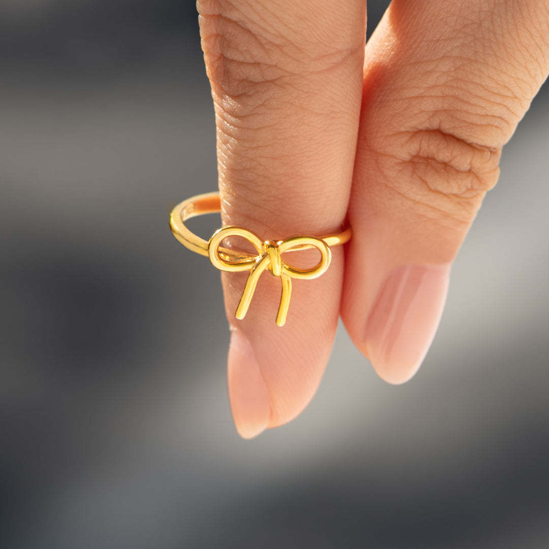 The Golden Thread Bow Ring