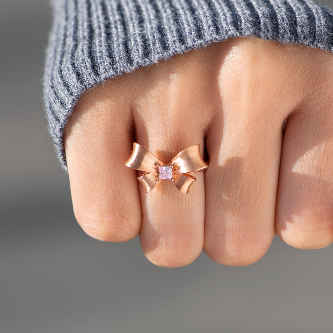 Brushed Bow Square Gold Ring S925