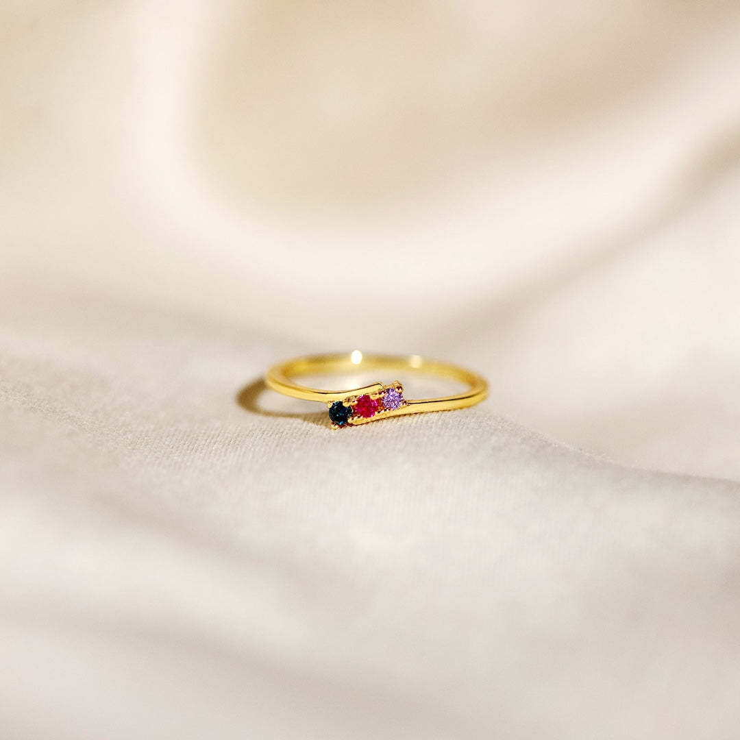 「ママの永遠の愛」パーソナライズ可能な1～5人の子供用誕生石バイパスリング