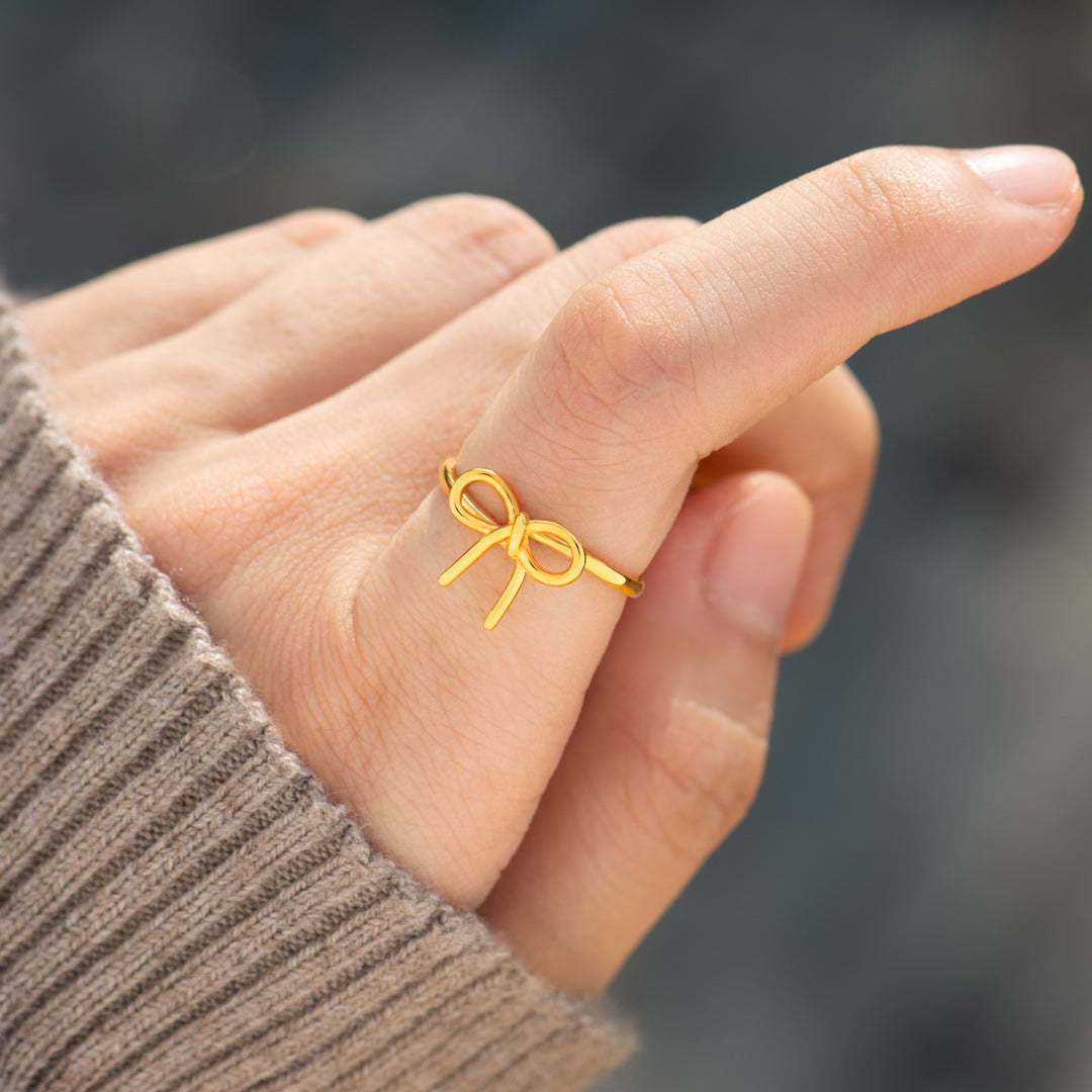 The Golden Thread Bow Ring