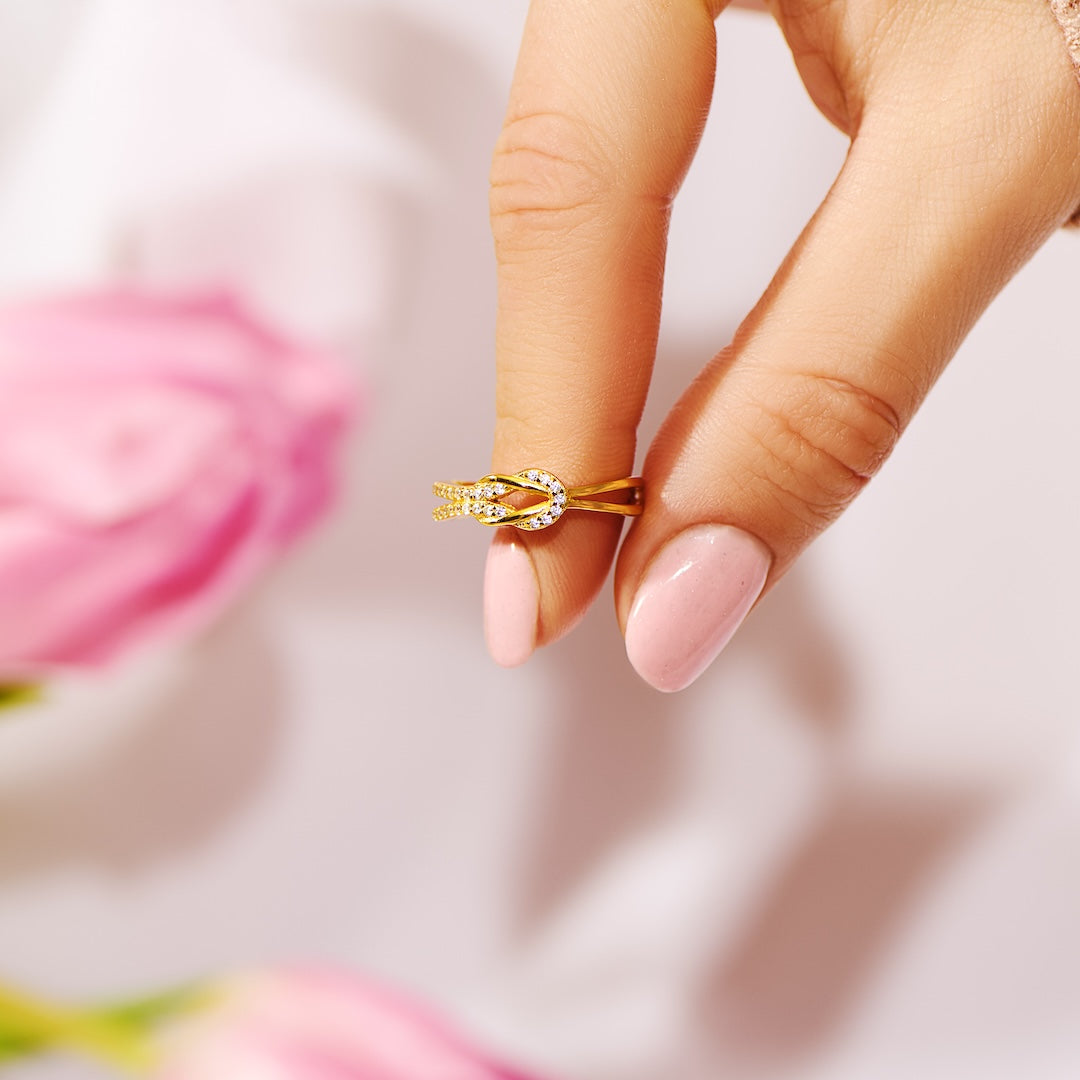 絆を結ぶ友情リング