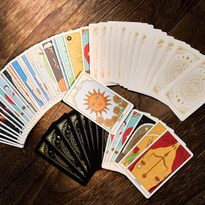 Tarot Project by Casey Tang – IARVEL MAGIC JAPAN