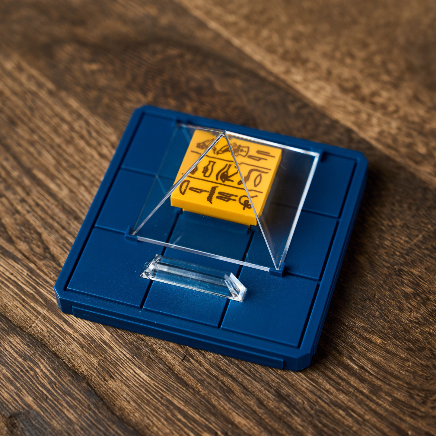 Crystal Pyramid by TENYO