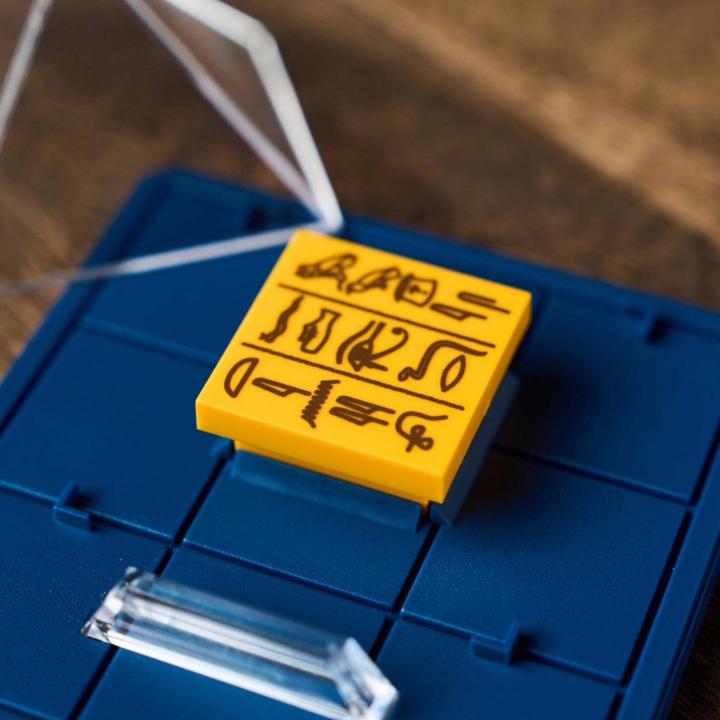 Crystal Pyramid by TENYO