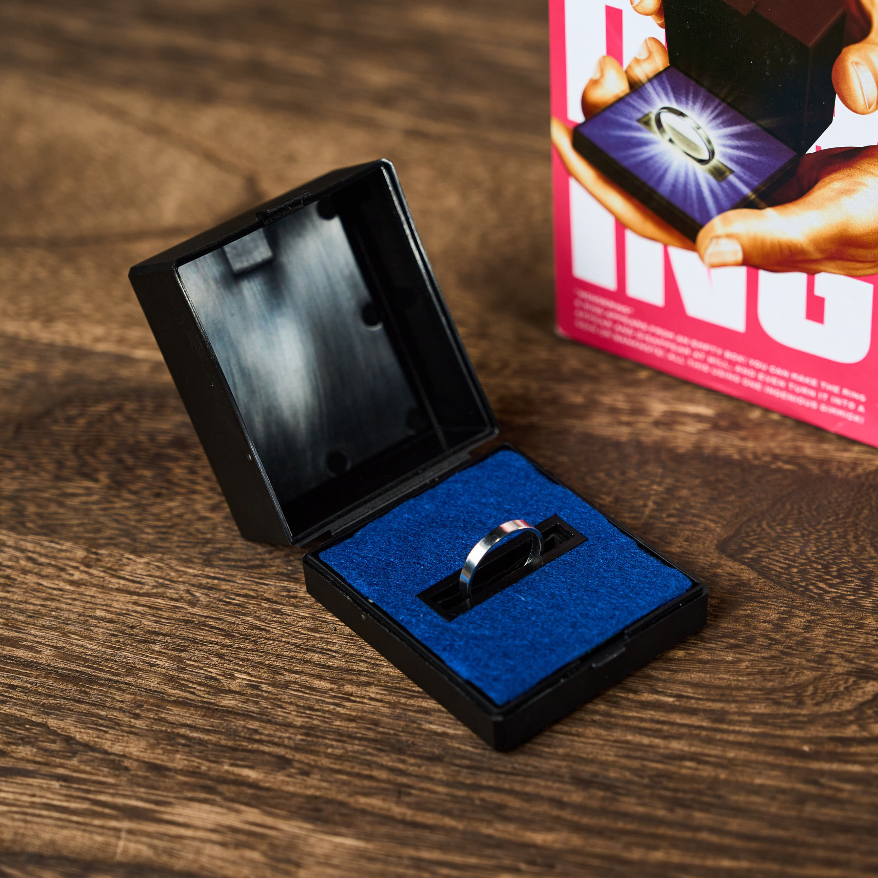 Wondering (Wonder Ring) by TENYO