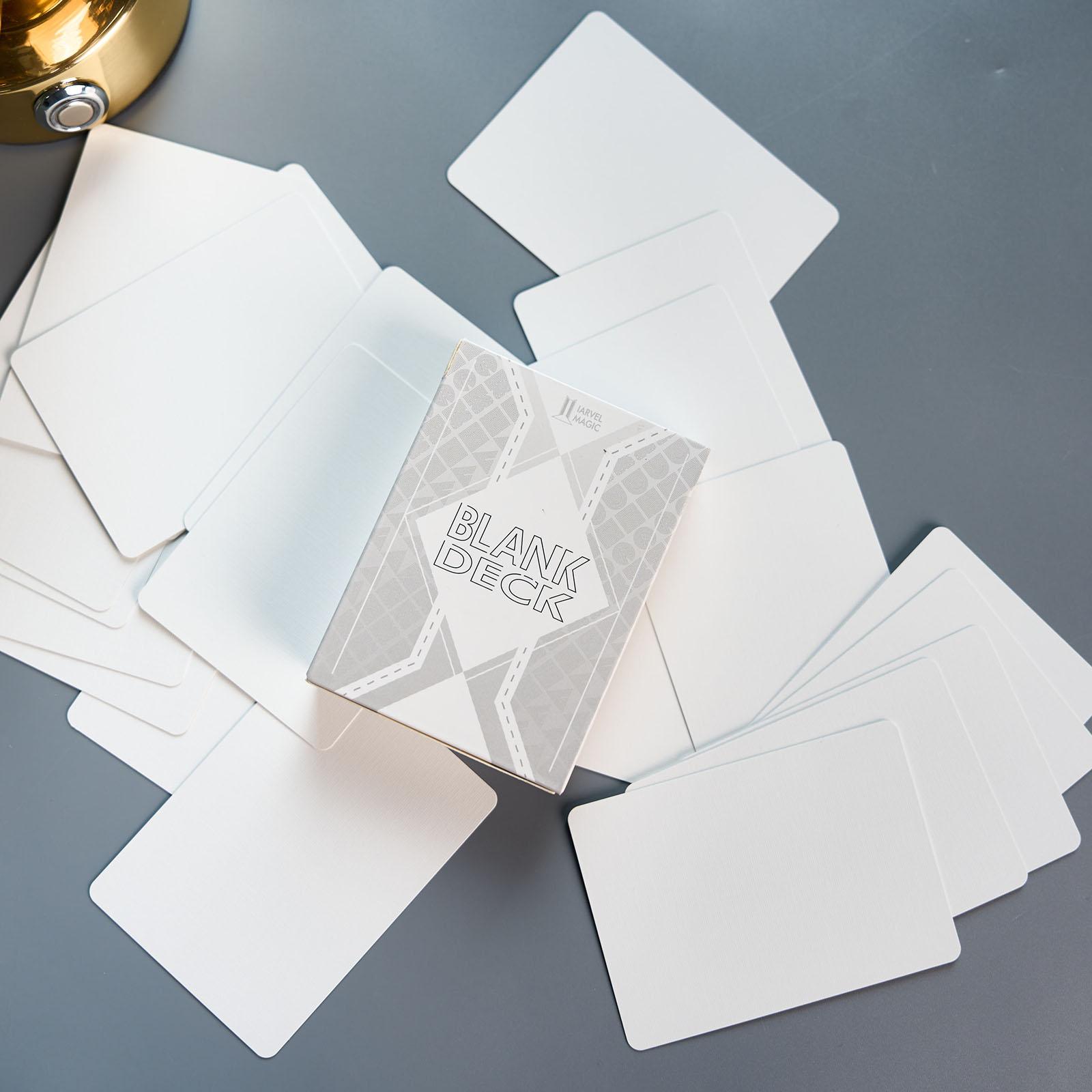 空白牌 Blank Deck Lite by IARVEL MAGIC