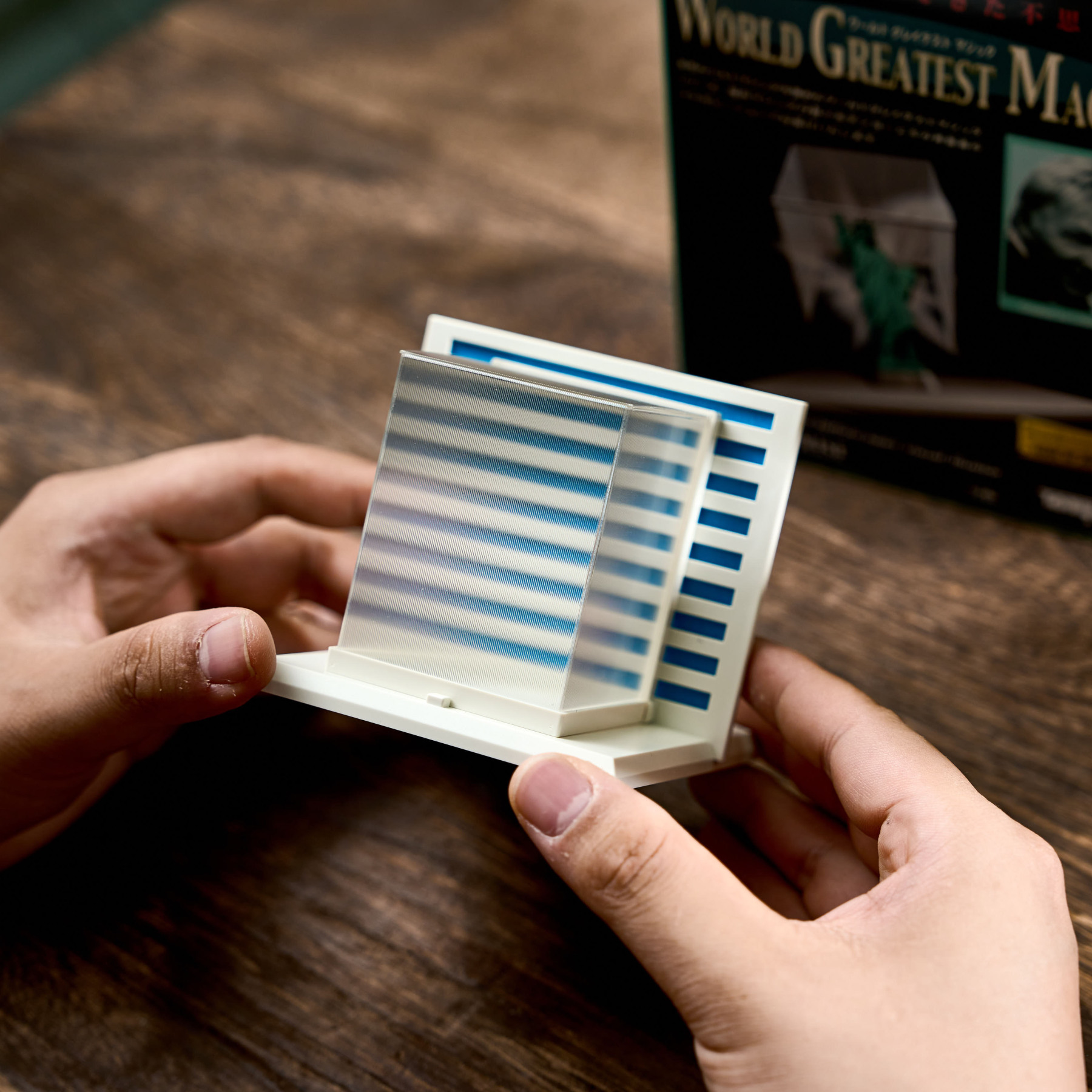 4-D Surprise by Tenyo Magic