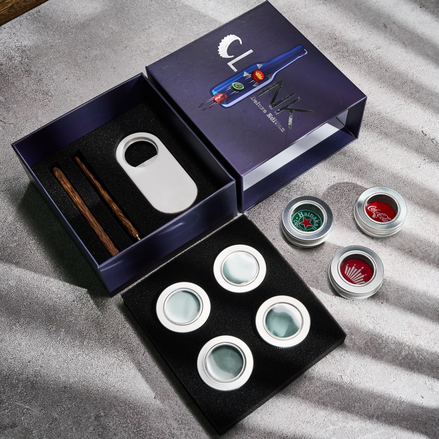 The Clink (Cap In Bottle) by IARVEL MAGIC & WONDER HOUSE