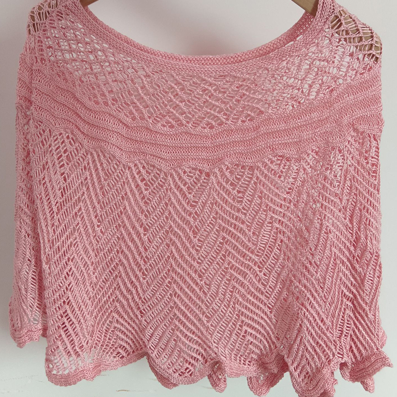 Small shawl knitted blouse