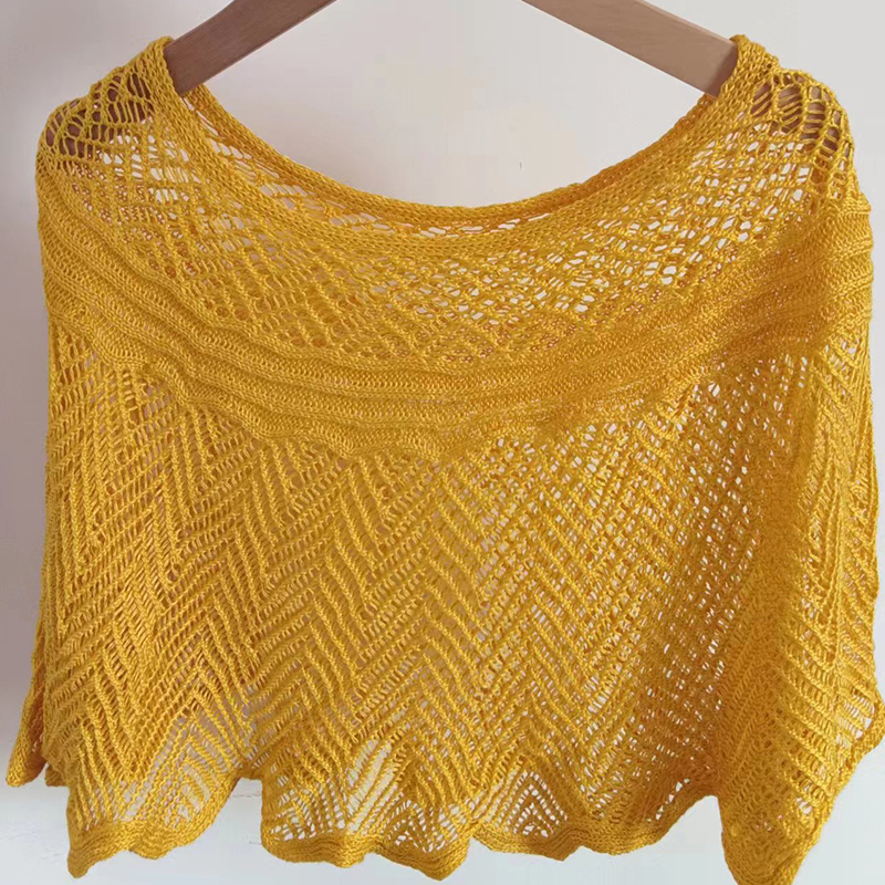Small shawl knitted blouse