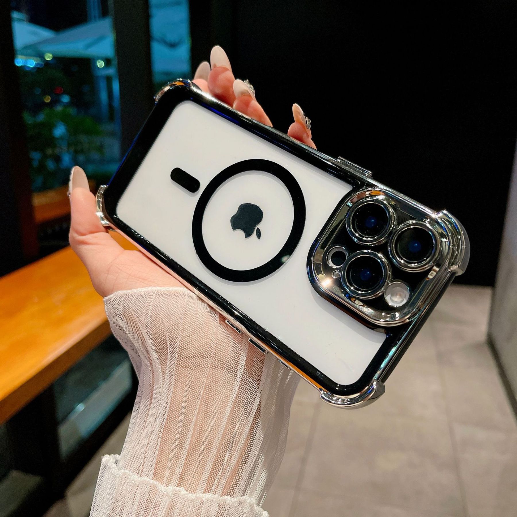 🎀 Magnetic Transparent Anti-fall Mobile Phone Case 🎀 For iPhone 16/15/14/13/12/11 Series