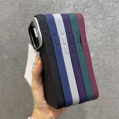 🔥Hot Sale🔥iPhone full-cover silicone magnetic super cool lightning mobile phone case with lens holder