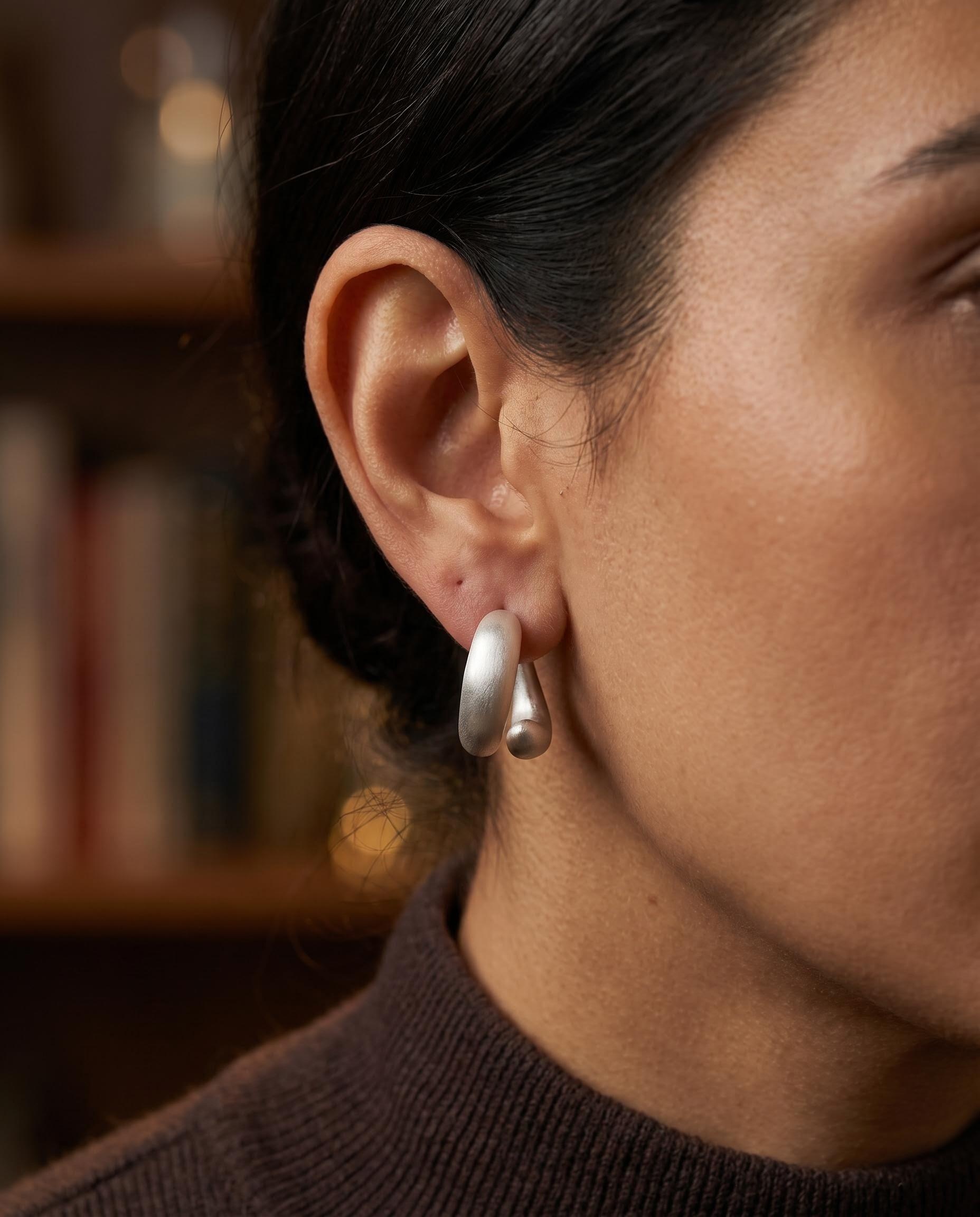 The "Presence" Unfolding Leaves – Matte Silver Asymmetric Studs