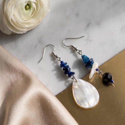 Asymmetric Blue Shell-Look Drop Earrings