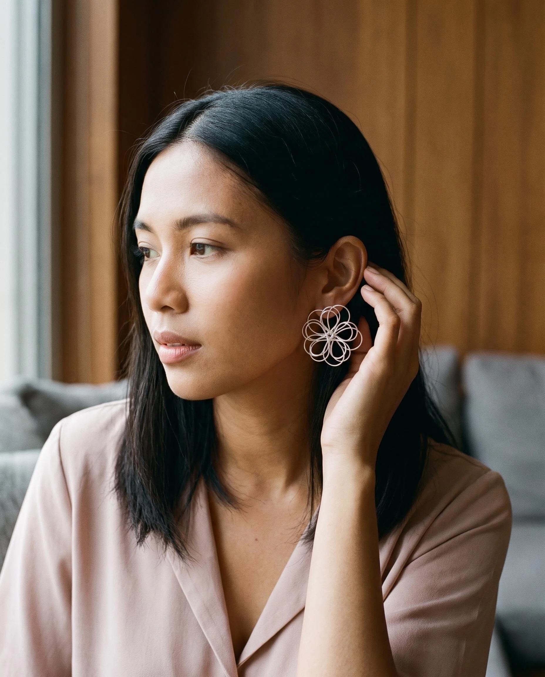 Silver-Tone Wire Flower Statement Stud Earrings