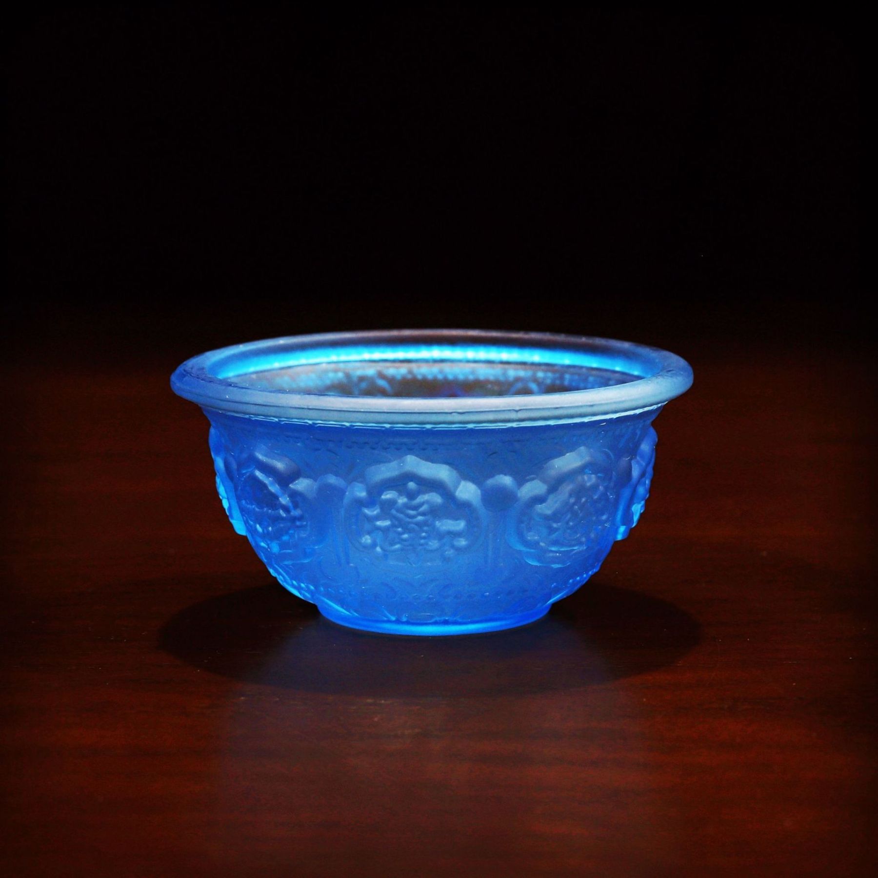 七彩琉璃八吉祥供碗