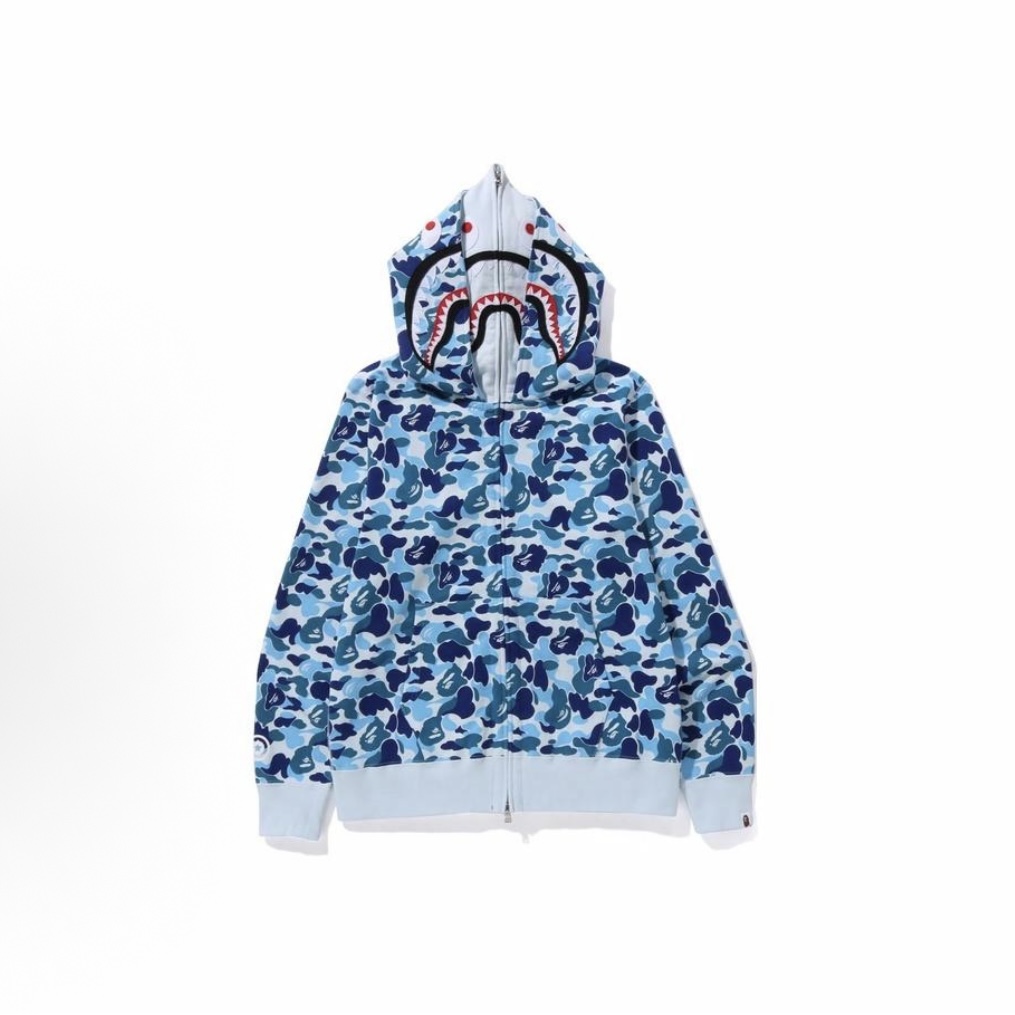  BAPE 迷彩鯊魚雙帽衛衣