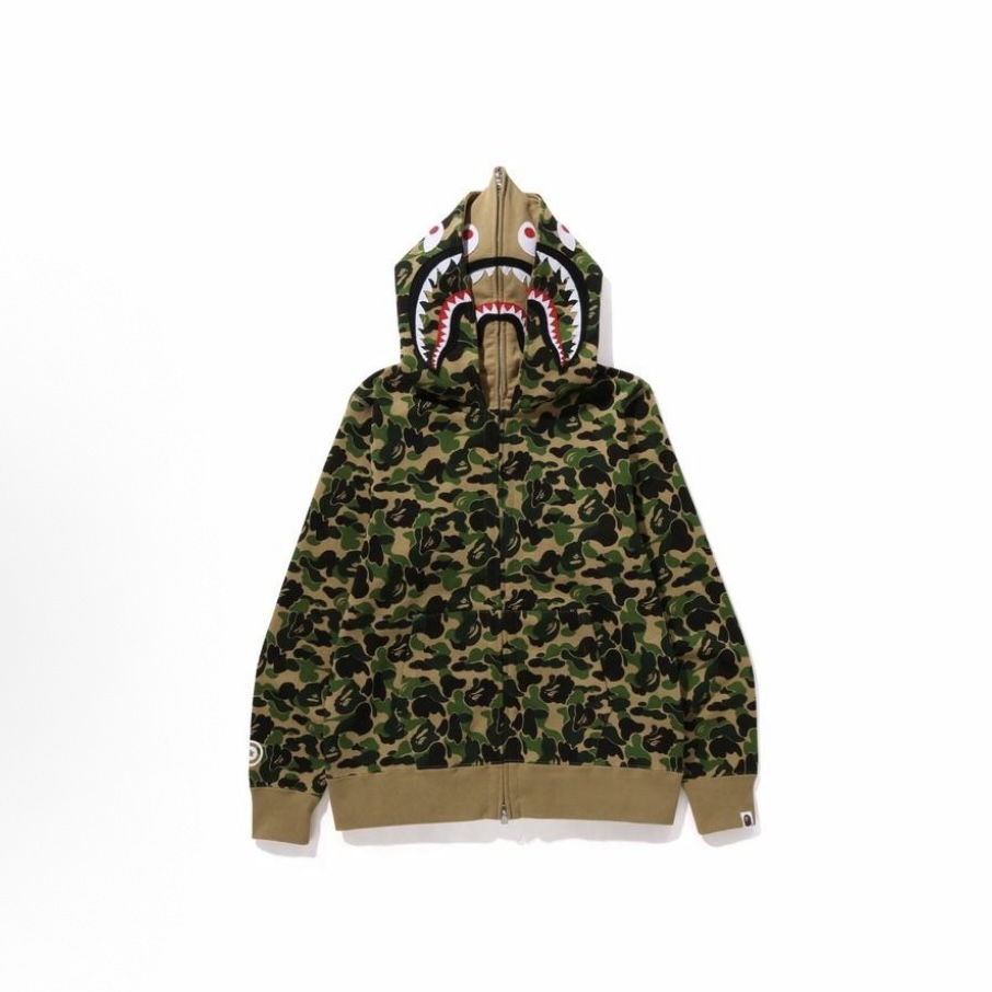  BAPE 迷彩鯊魚雙帽衛衣