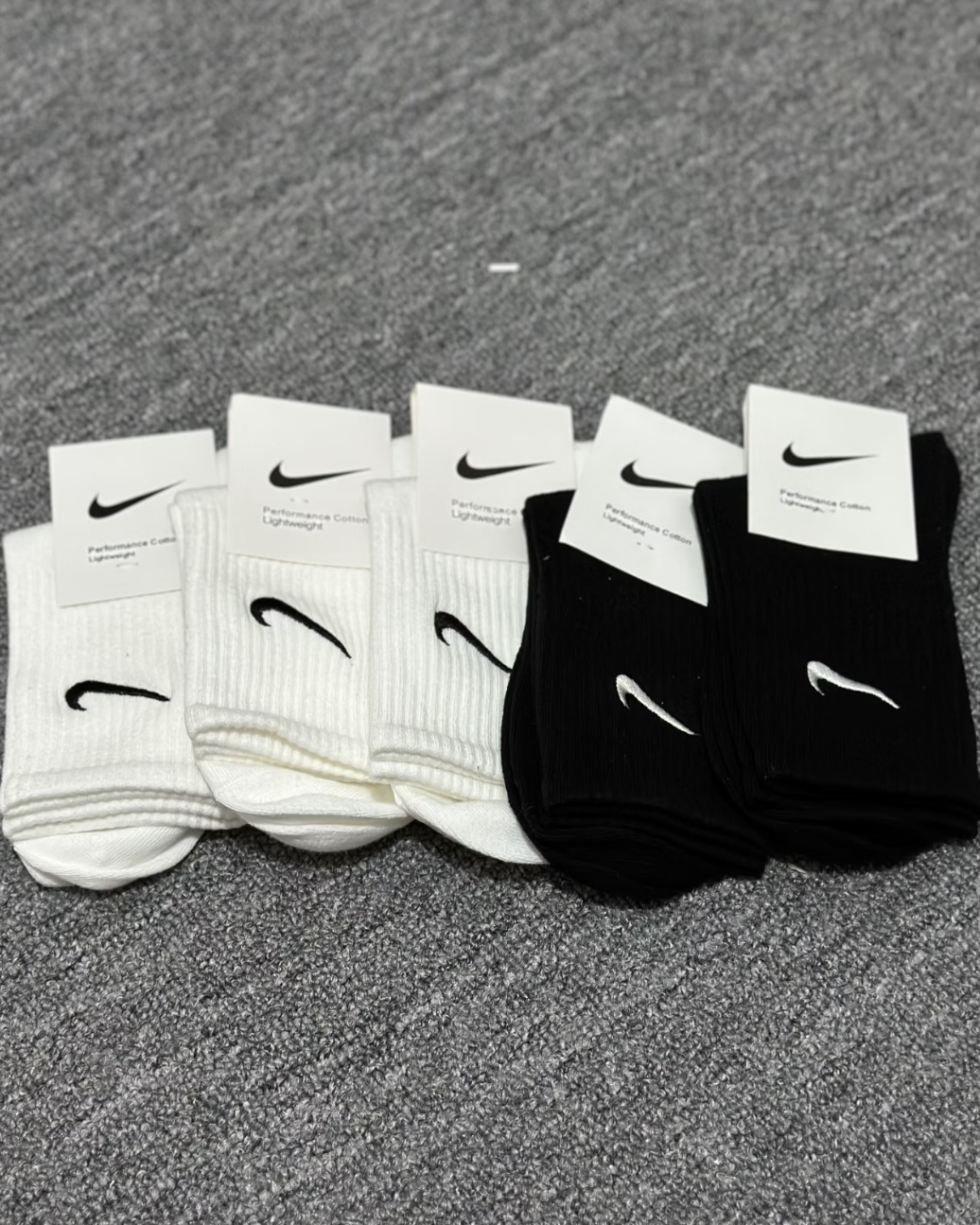 Nike長襪【贈品 只限1單多拍不發】