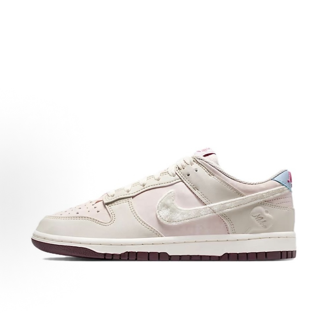 Nike Dunk Low "Valentine’s Day" 情人節限定 米粉