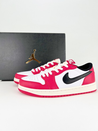 Nike Air Jordan 1 Low 系列