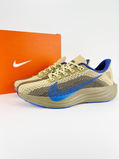 Nike Flex Plus Pegasus Plus 舒适跑鞋  系列