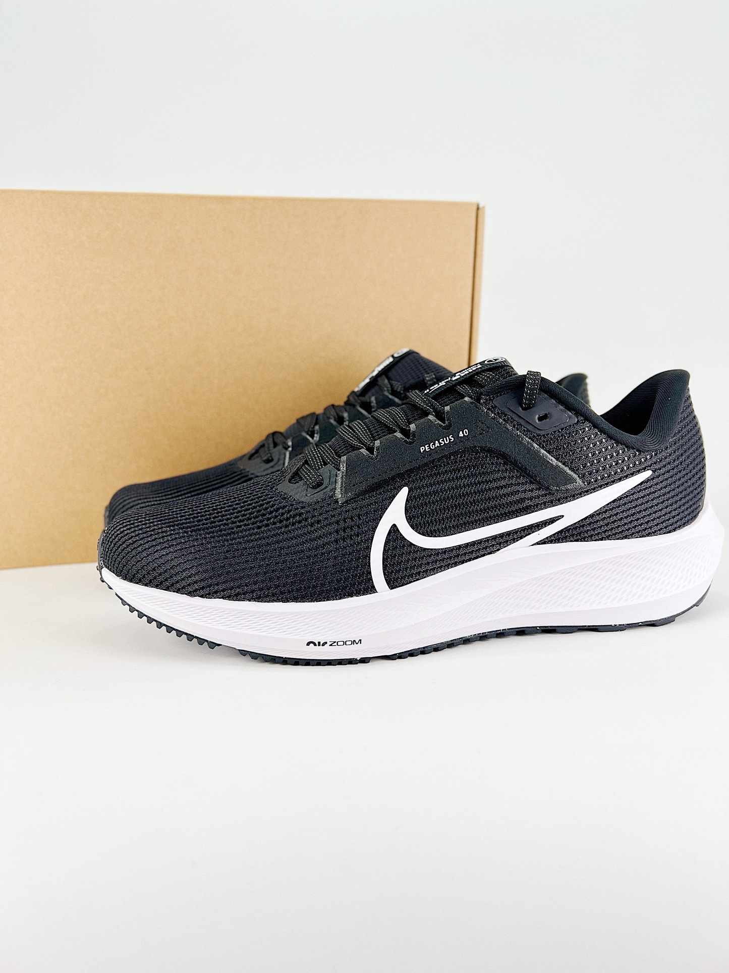Nike Air Zoom PEGASUS 41 GTX 登月跑鞋