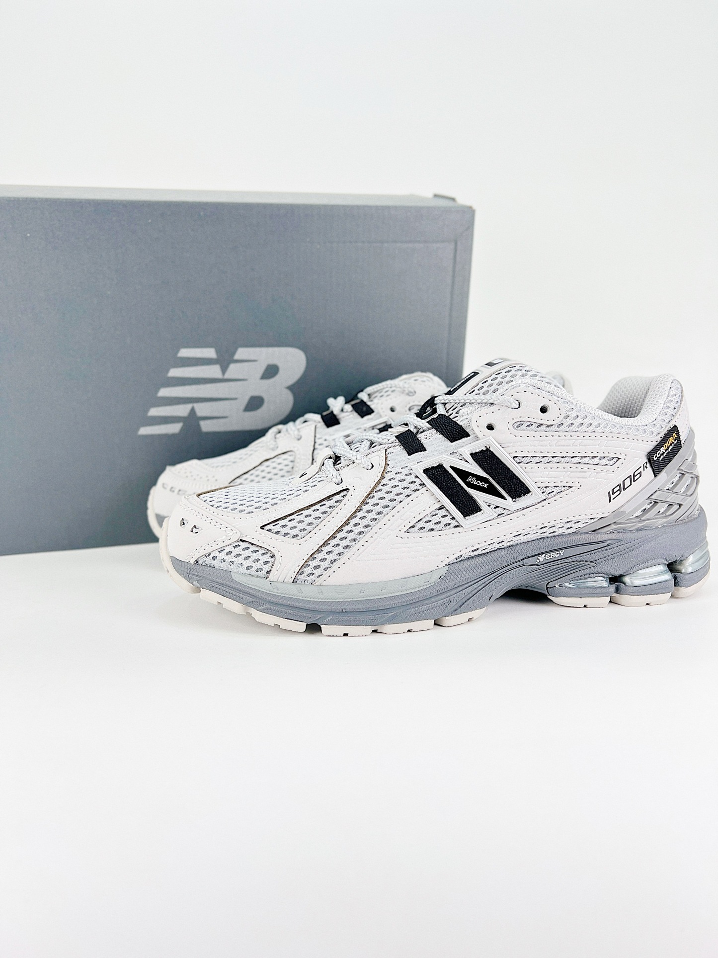 New Balance NB1906复古